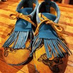 Robert Mirabal - @mirabal_moccs - Instagram