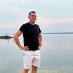 Robert Mohns - Facebook