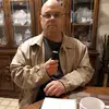 Robert Neely - @newswithrobbyoneely - TikTok