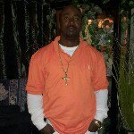 Robert Noel - @2pacisback - Instagram