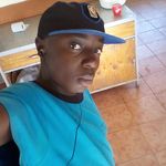 Job Robert Esendi - @roberto_eserndir - Instagram