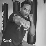Robert Parris - @rkm060979 - Instagram