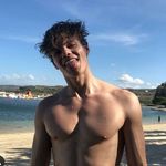 Robert 🥺 - @robe.rtpion - Instagram