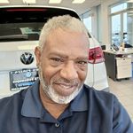 Robert Plummer - @robsellscars2u - Instagram