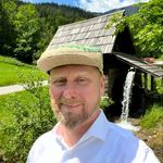 Robert Posch - @poshbert - Instagram