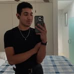 Robert Ramirez - Facebook