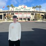 Robert Riggle - @robbyriggs08 - Instagram