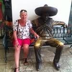 Robert Rosheski - @robertrosheski - Instagram