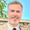 Robert Ross - @tik.stocks - TikTok