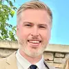 Robert Ross - @tik.stocks_0 - TikTok