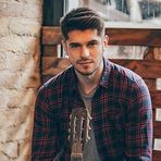 Robert Roy - Facebook