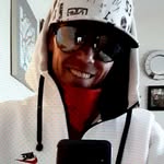 Robert Santa - @1robertsanta - Instagram