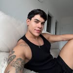 Robert Santana - @robert_santanaa - Instagram