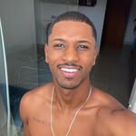 Robert - @robertsantiago__ - Instagram
