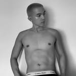 ROBERT SANTIAGO - @robertsantiagox - Instagram