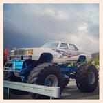 Robert Schexnayder - @sharktwit4me - Instagram