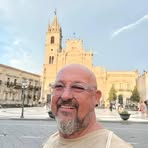 Robert Scott - Facebook