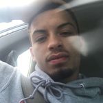 Robert Simms - @that_vibin_ass_nigga - Instagram