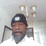 Robert Simms - @robert.simms.332 - Instagram