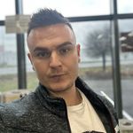 Róbert Straka - @robenzoo - Instagram