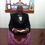 Robert Tartt - @revtartt - Instagram