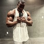 Robert Timms - @mrclassicphysiq - Instagram