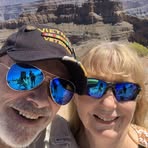 Robert Tischer - Facebook