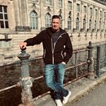 Robert Ulrich Berndt - @robertb42 - Instagram