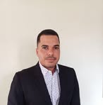 Robert Ureña - Facebook