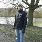 @ursinyirobert77 - Instagram