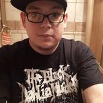 Robert Valderrama - @roberto.valderrama.520562 - Instagram