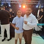 Robert Vali - Facebook