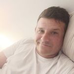 Robert Vanaria - @vanaria302 - Instagram