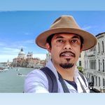 Robert Varela - @sir_robert_de_vareland - Instagram