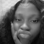 Vee1233 - @robert_victory1234 - Instagram