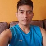 Robert Villalobos - @villalobo.90 - Instagram