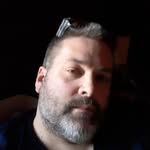 @robert_vineyard - Instagram