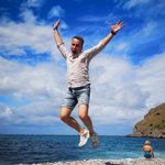 Robert Volodko - @robertvolodko - Instagram