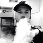 Robert Waldron - @vapetard4life - Instagram
