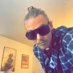 Robert Weissenstein - @rob_cuts_wood - Instagram