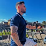 Robert William - @robertwilliam.cn - Instagram