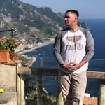 Robert Wollman - @therealbobbyblueeyes - Instagram