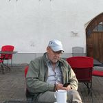 Robert Wyss - @bulldog_inside - Instagram