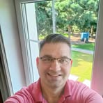 Robert Wyszkowski - Facebook