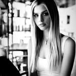 Roberta Bogdan - @robertabogdan8 - Instagram