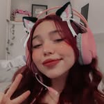 j e h| she doesn't follow me<3 - @cloud.roberta - Instagram