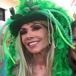 Robbie Baer Lowenstein - @robertadecker - Instagram