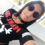 Roberta Flores - @roberta.flores.581730 - Instagram