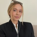 @robe.rtahodge - Instagram