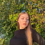 Roberta Jansen - @robertajansen8 - Instagram
